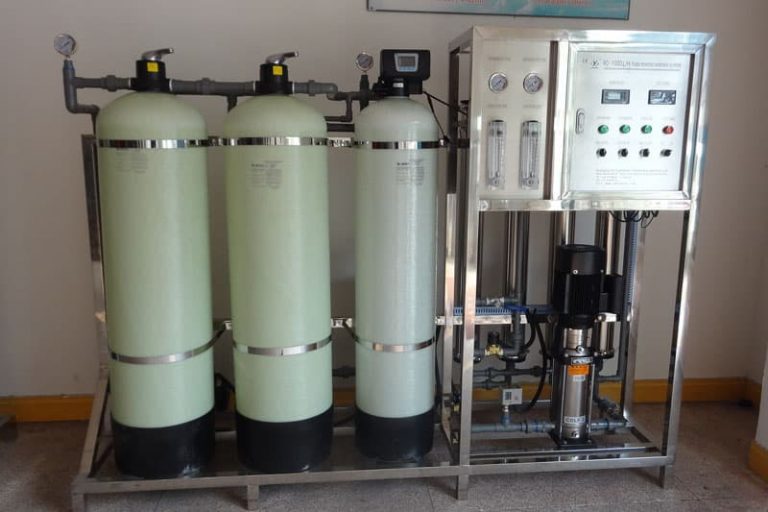 Water treatment machine