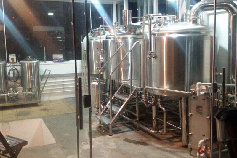 500L Pub beer equipment in Brazil-1