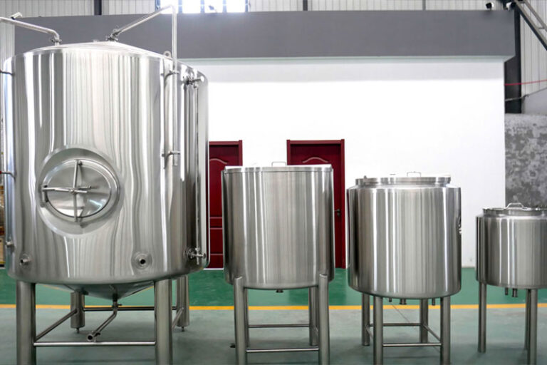 What are stainless steel storage tanks?