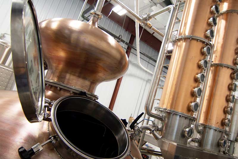 How to choose distillation equipment?